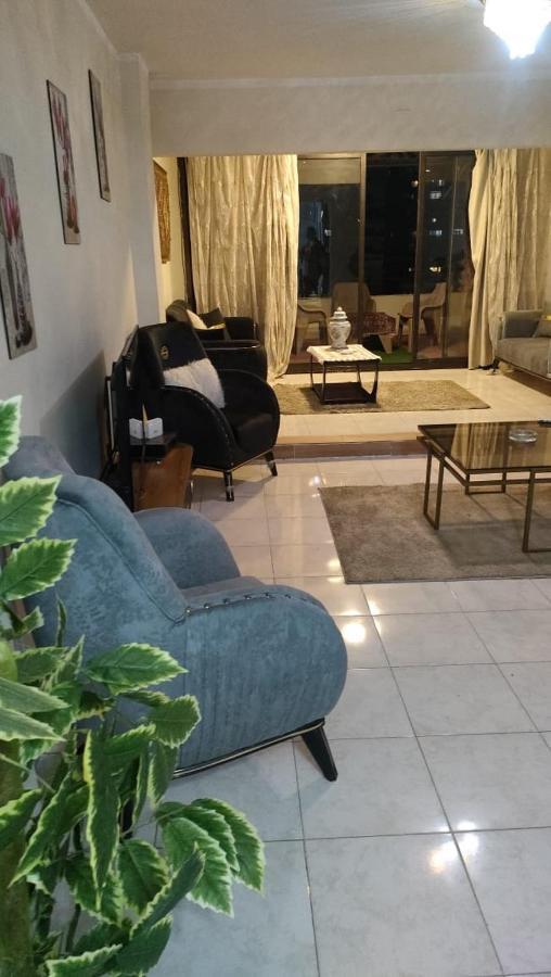Apartment الدقى ميدان المساحه أمام سفير *